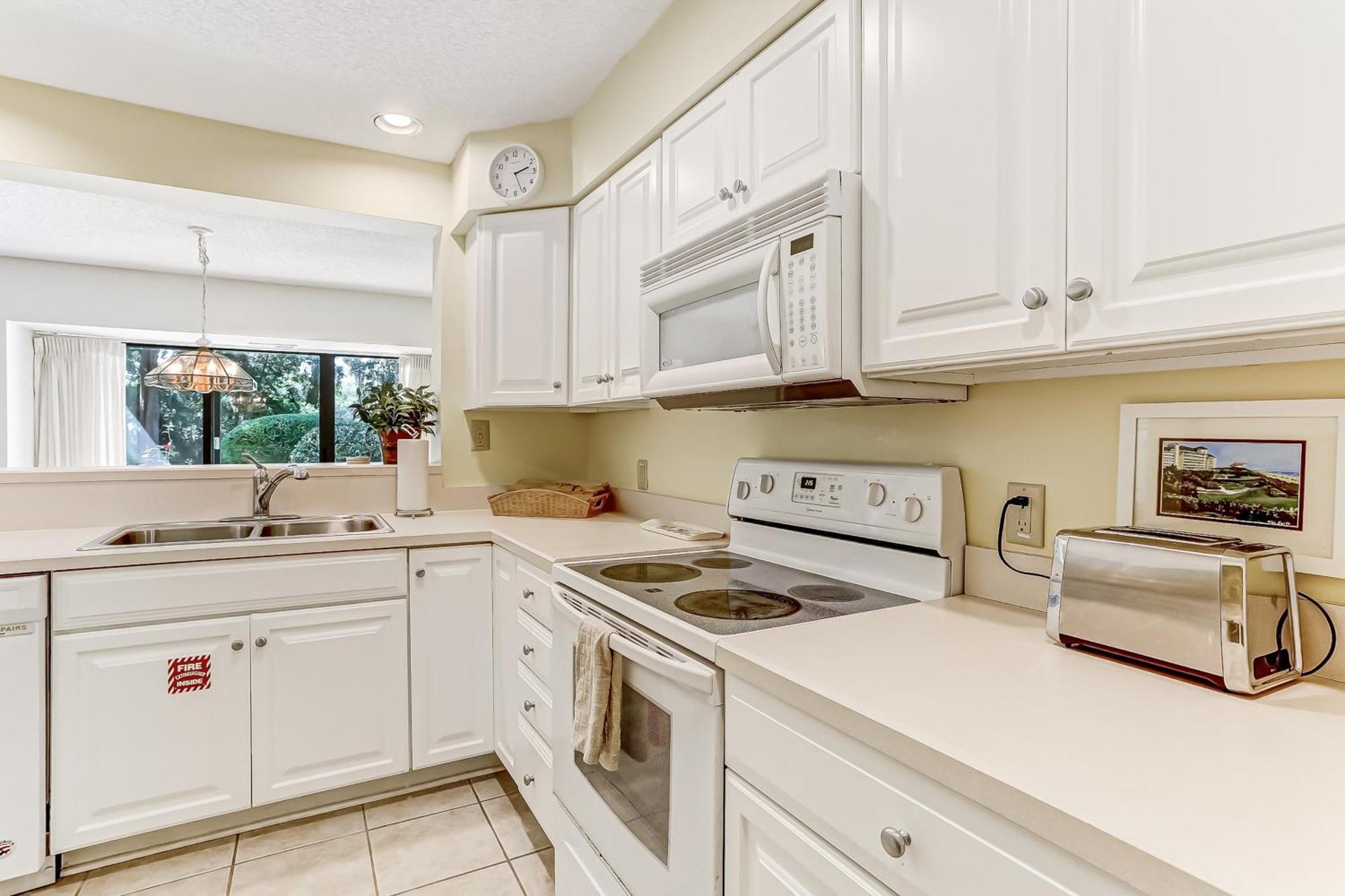Steps To Surf Villa Fernandina Beach Room photo